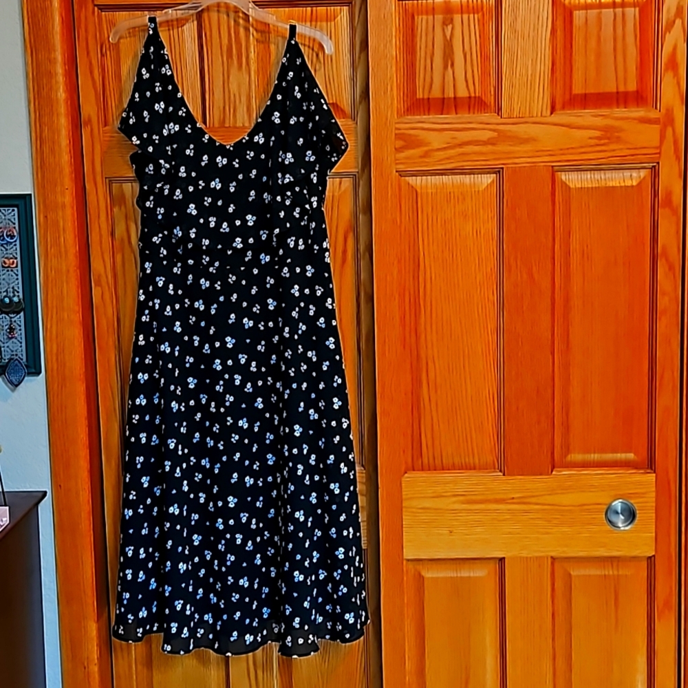 Black Floral Cold Shoulder Dress